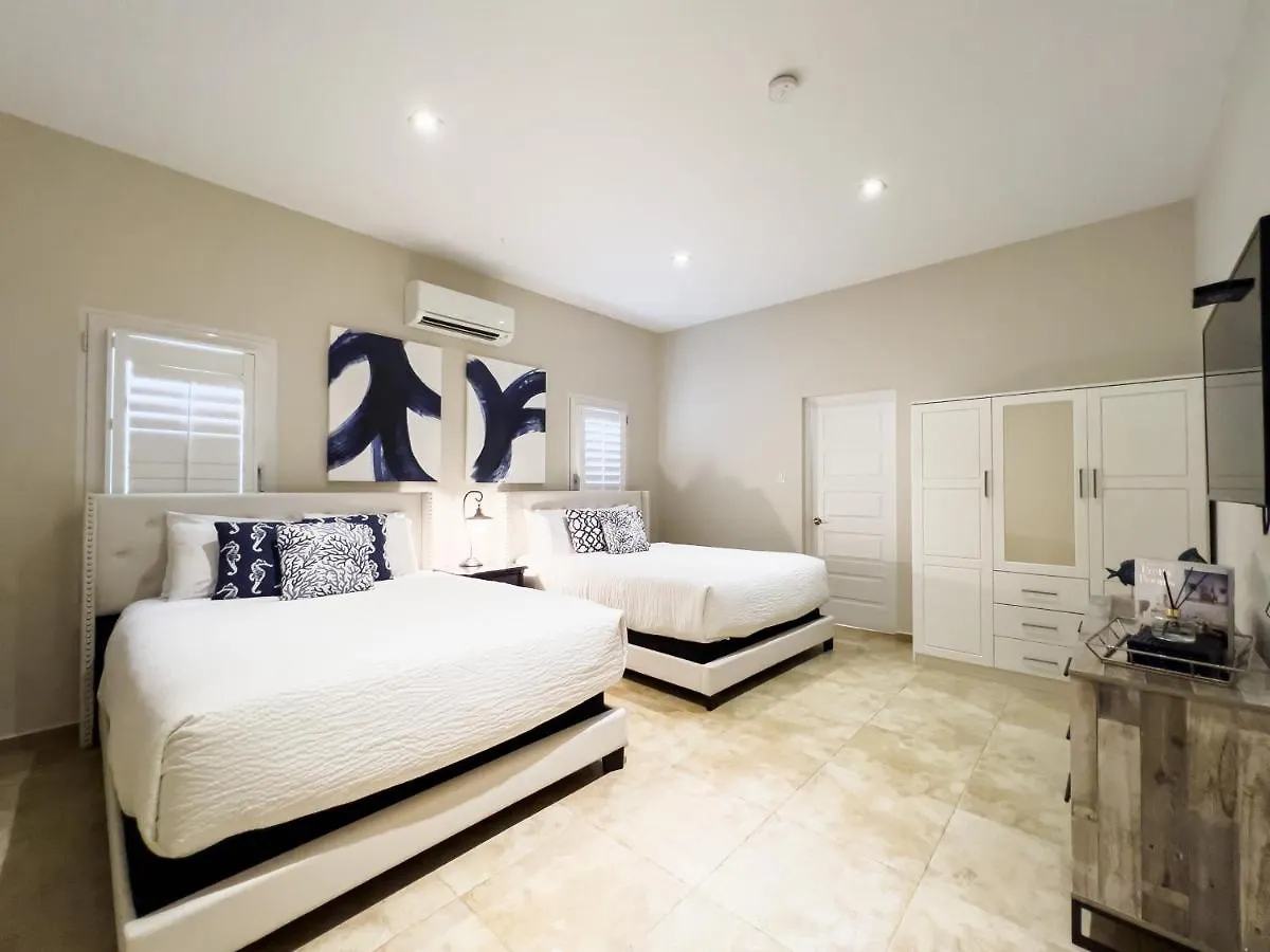 New Top Location Rooftop Terrace With Ocean View Noord Villa